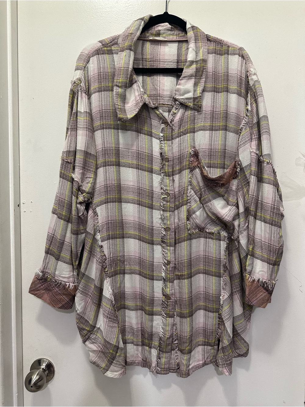 Intimately Free People “Falling “For Flannel” Sleep Shirt Frayed Hem Sz L